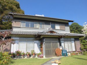 火災保険で雨樋交換工事完成